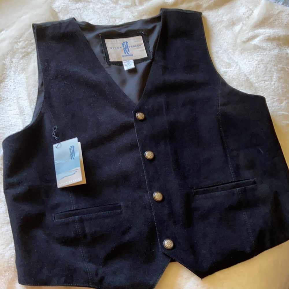 River Trader Leather Vest